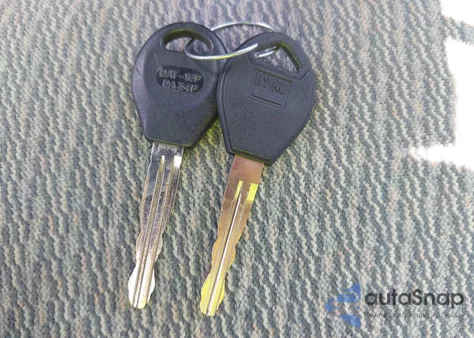 2000 Nissan Frontier Xe from USA, damaged, VIN 1N6DD26S5YC356106